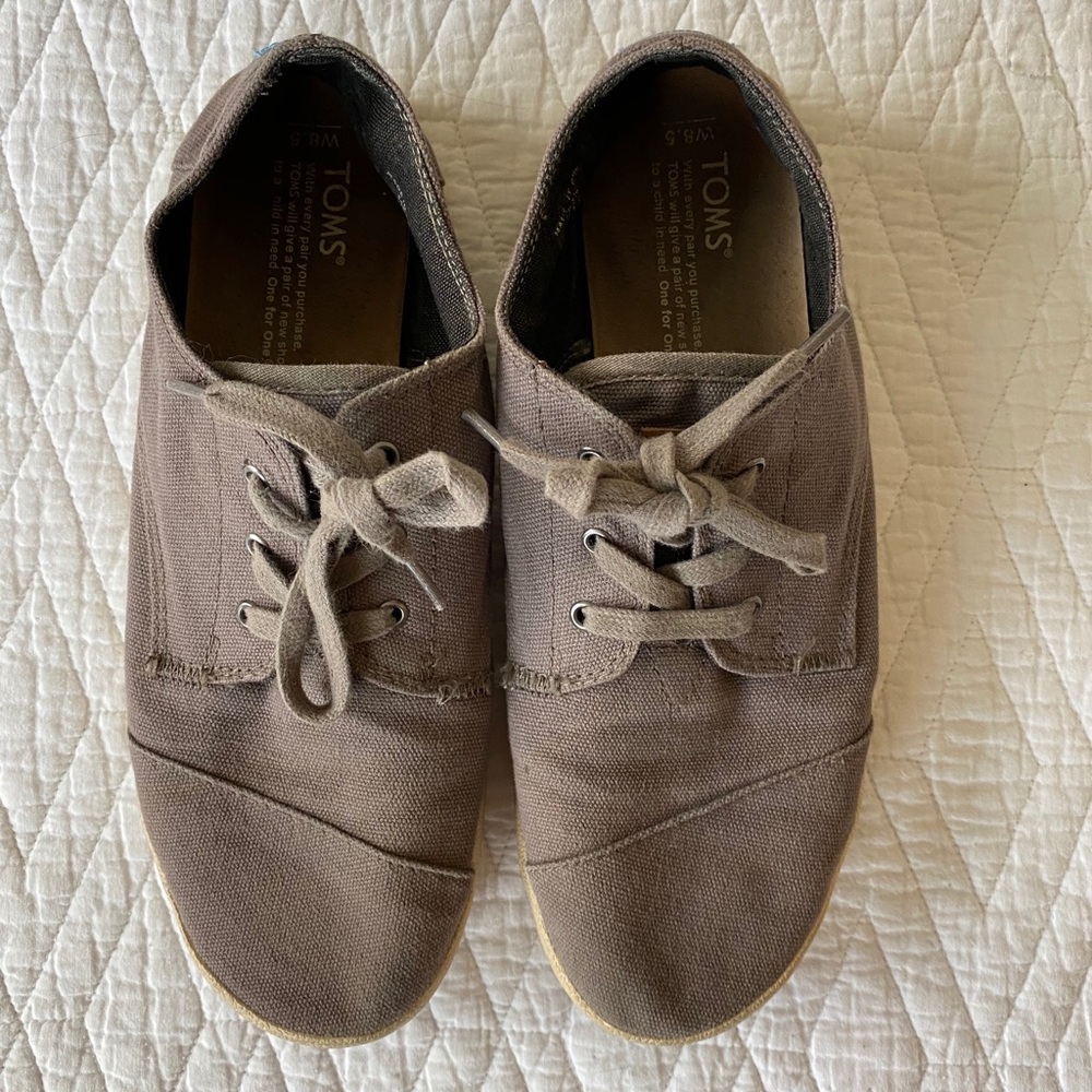 Toms Canvas Sneakers